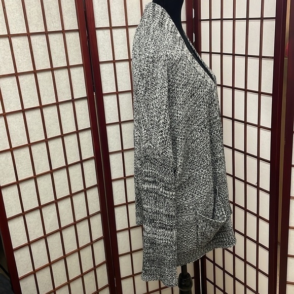 Premise studio woman's gray sweater 3X - Picture 2 of 4